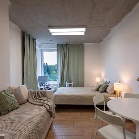 Lejlighed Brand New #24 Near Center With Free Street Parking Prag